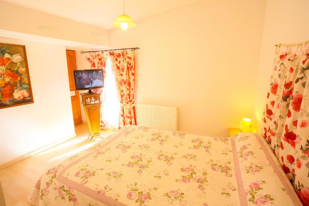Logis Auberge La Cremaillere 빌란드라우트 객실 사진